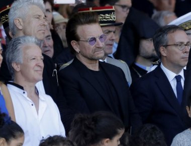 Ο E.Μακρόν θα συναντηθεί με Bono και Rihanna